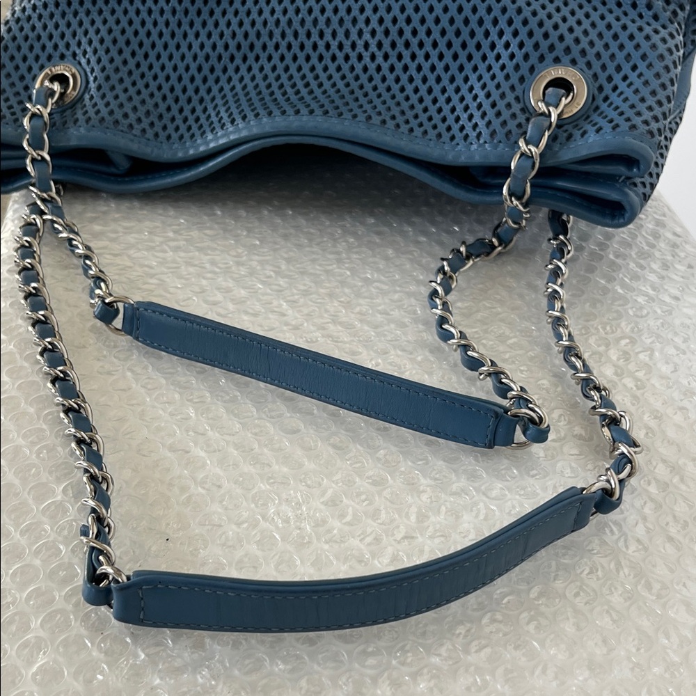 Authentic Chanel ‘Up In The Air’ Bag - Picture 7 of 15
